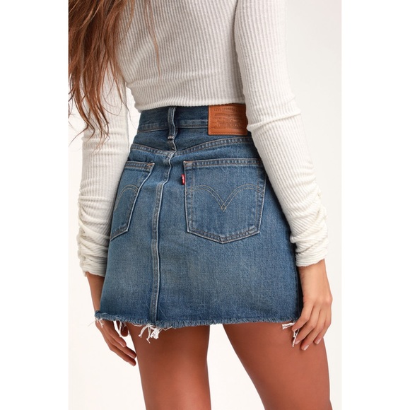 Levi’s Deconstructed Mini Skirt - Picture 8 of 8